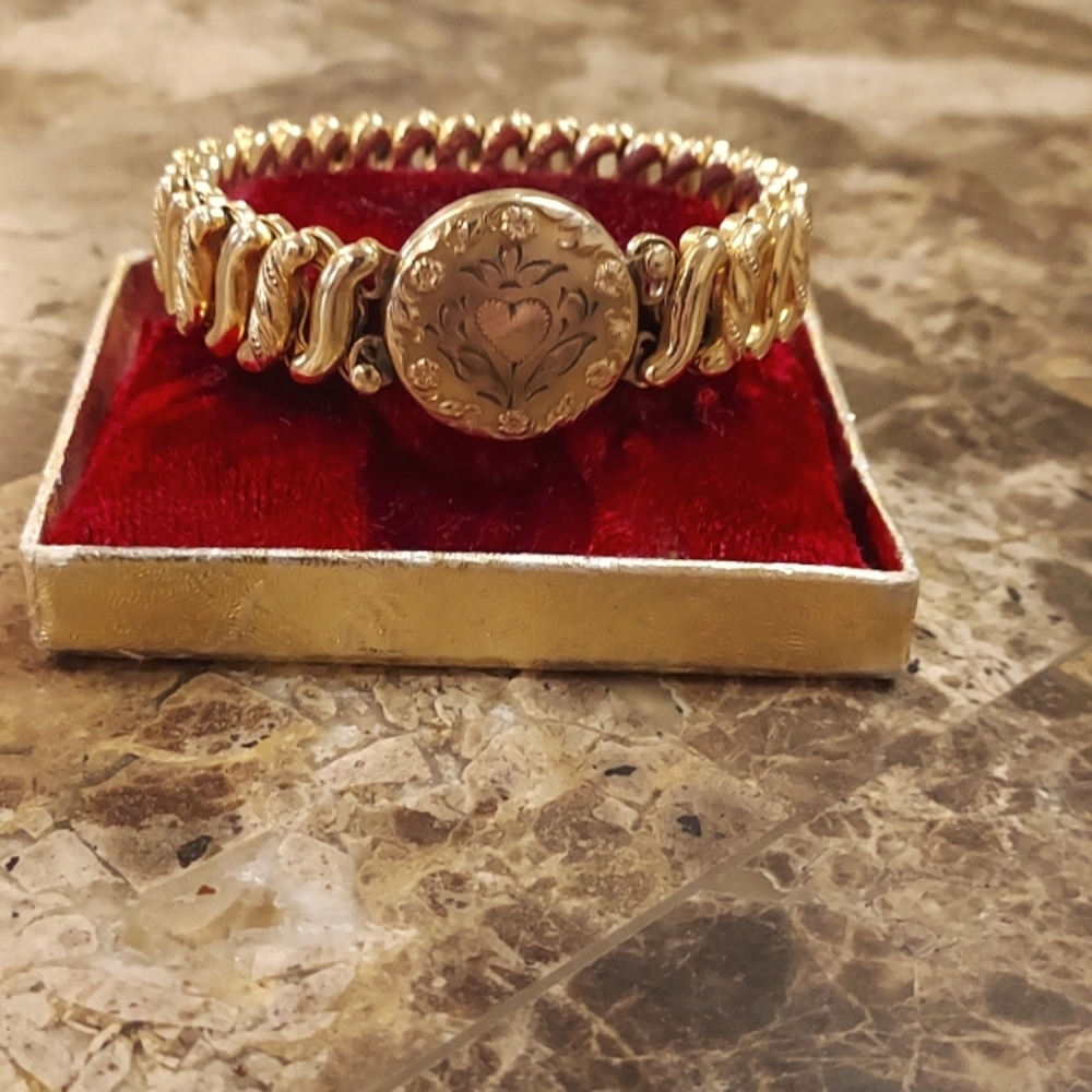 DBF CO Carmen Sweetheart Expansion Bracelet!-Antique